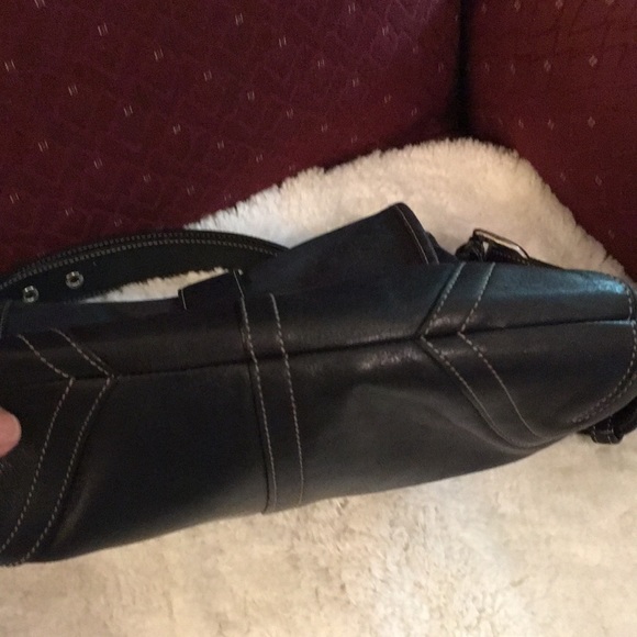 Coach vintage black leather Shoulder and crossbody.Vintage #9480 - Picture 3 of 6